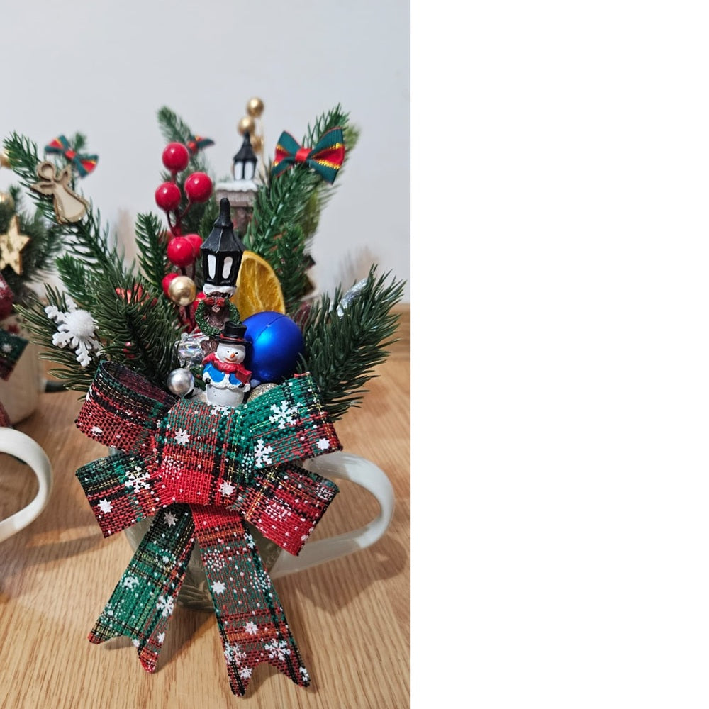 Aranjament Cana de Craciun cu Bomboane C14